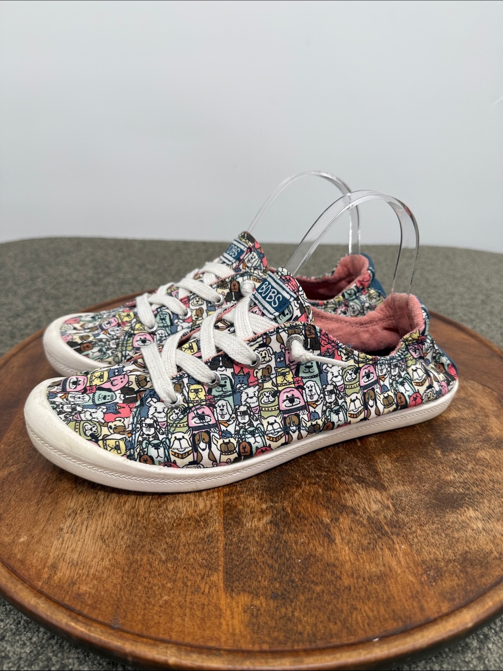 Bobs Skechers Shoes Wm 9 Multicolor Dogs Print Lace-Up Sneakers Novelty Comfort